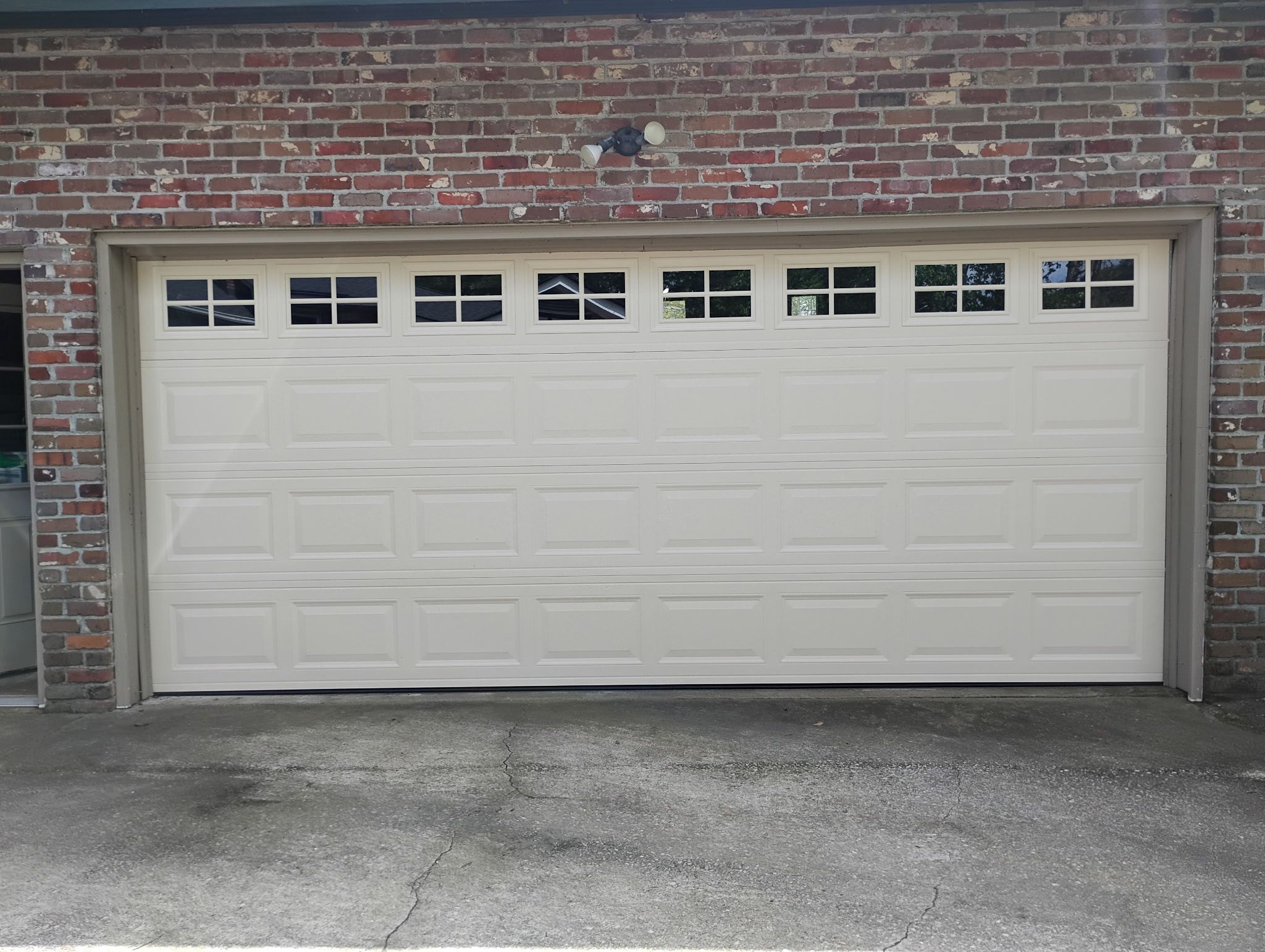 garage door repair in Charleston, SC